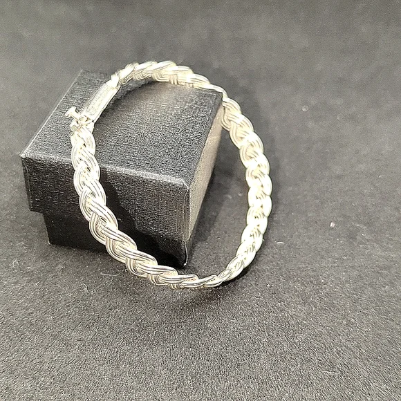 TP-55 Mex925 Silver Braid Bracelet - Picture 5 of 10